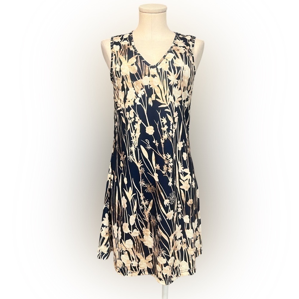 NORACORA sleeveless navy blue with cream/tan floral design